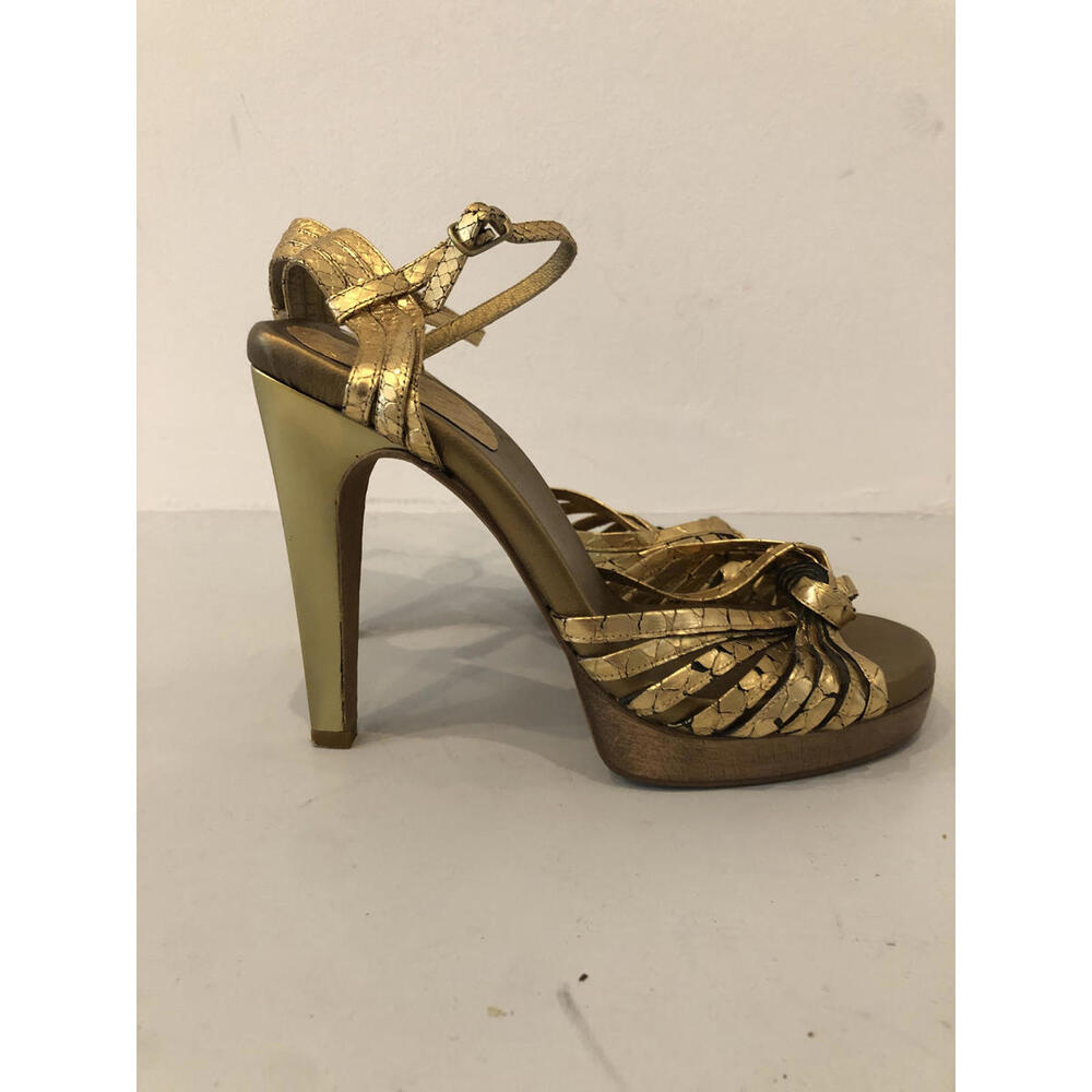 Stylish Chlo Gold Python High Heels - image 2
